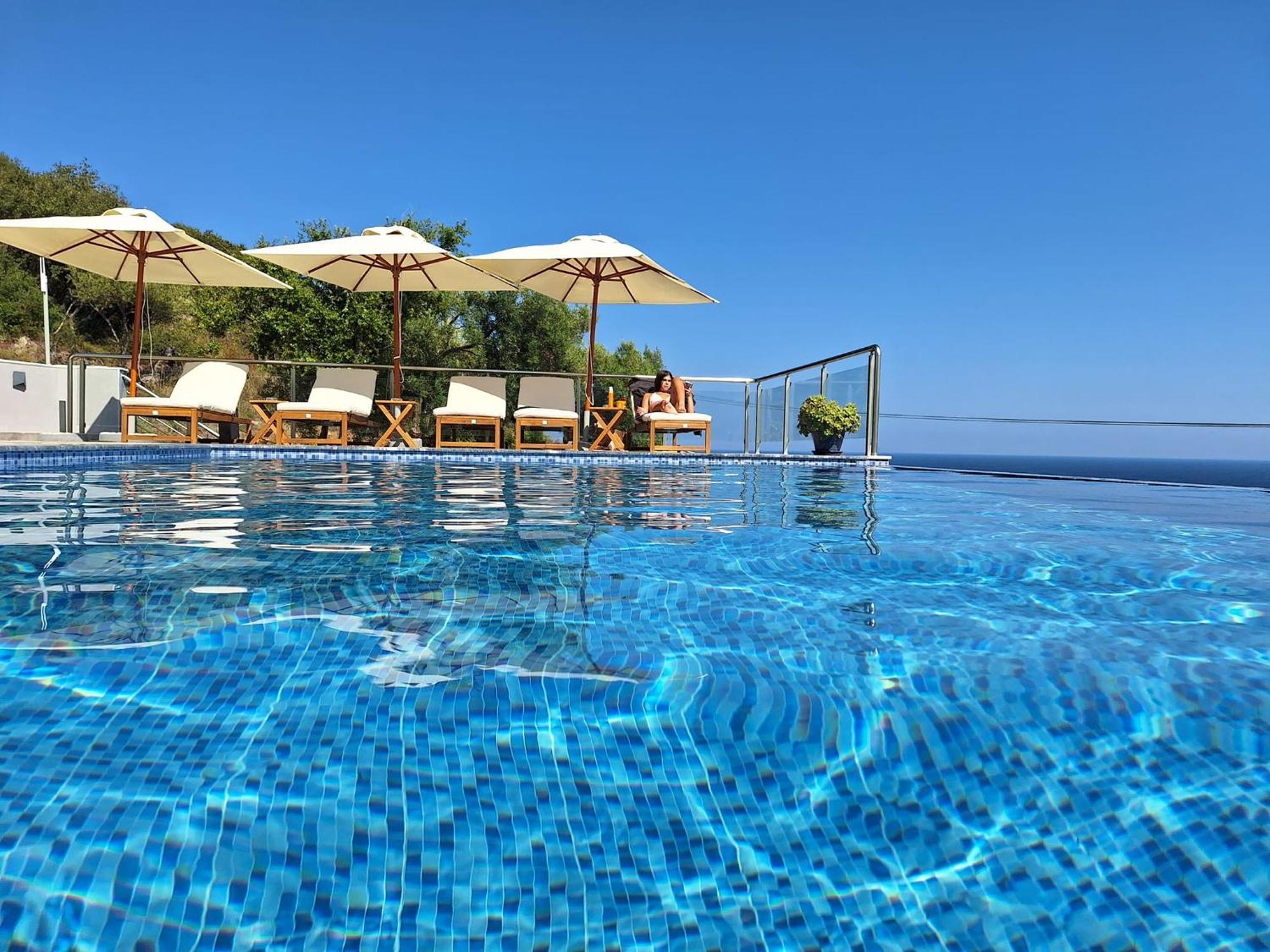 Sarti Thea Hotel Exterior photo
